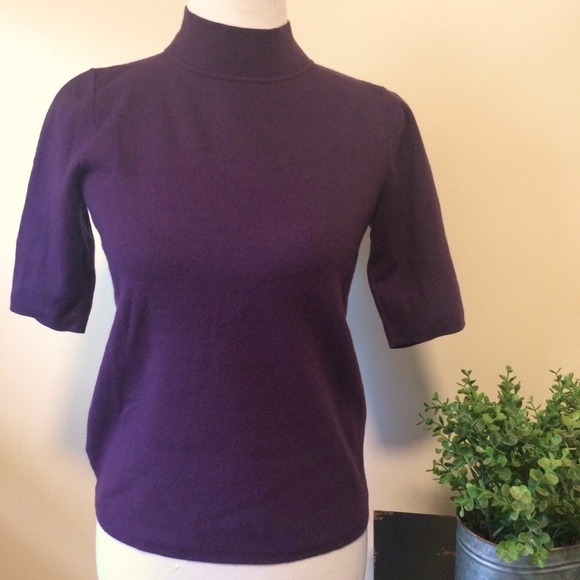 Ann Taylor Mock Neck V- Back Sweater <S> - Picture 2 of 7